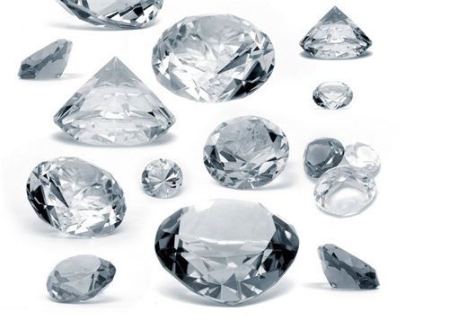 工業用ダイヤモンドと宝石グレードのダイヤモンド